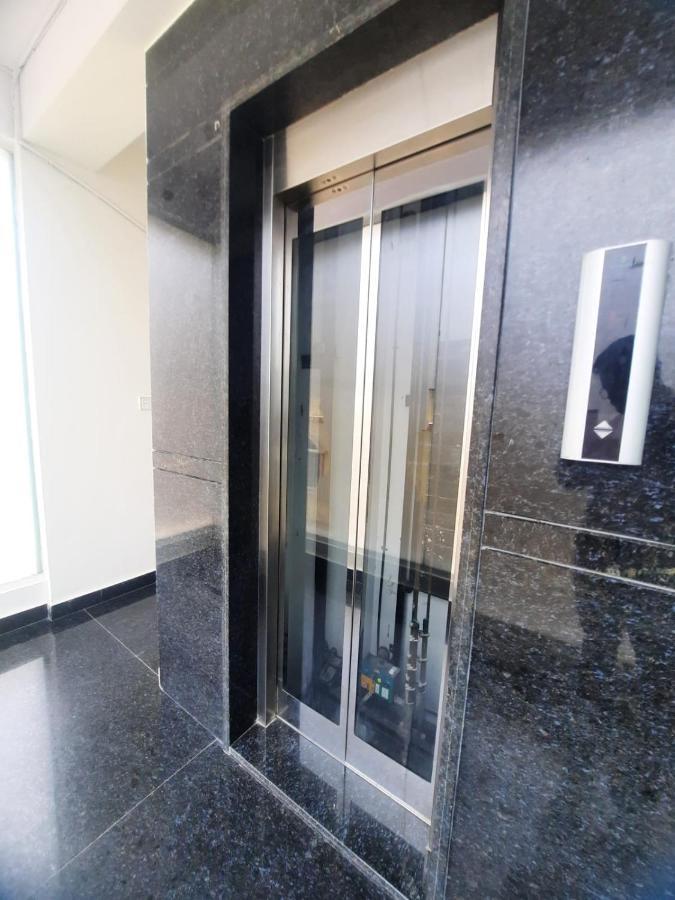 Hotel Sy Comforts バンガロール エクステリア 写真